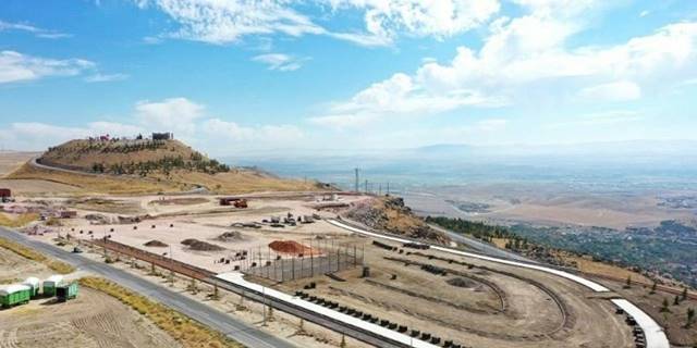 Kayseri Kocasinan Erkilet Millet Bahçesi çalışmaları tam gaz