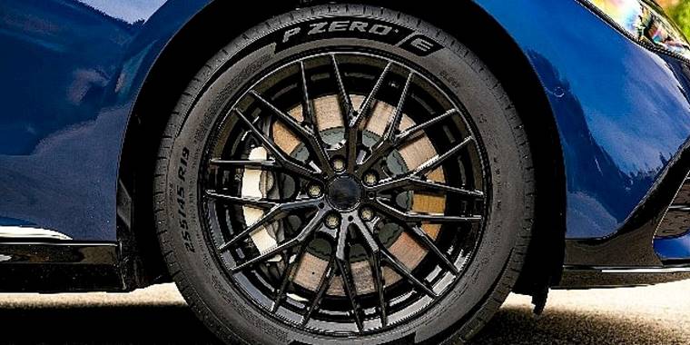 En Az %50 Sürdürülebilir Malzeme İçeren Lastikleri Tanımlayan Yeni Pirelli Logosu Tanıtıldı