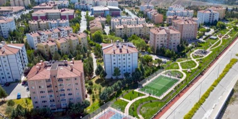 Nevşehir Belediyesi'nden park içine spor tesisi