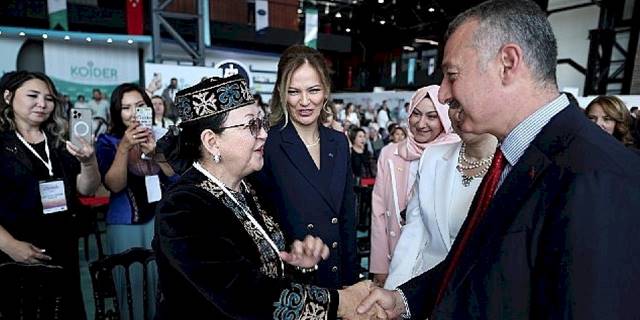 Başkan Büyükakın: Biz bu şehrin kadınlarına inanıyoruz