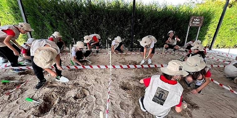 Kartepeli Minikler Osmanlı Müzesini Çok Sevdi