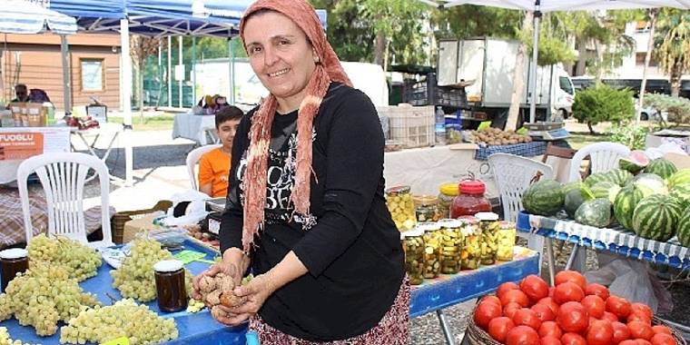 Karşıyaka'da Hem Üretici Hem Tüketici Kazanıyor