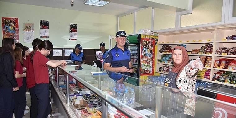 Kartepe'de Kantin Denetimleri Devam Ediyor