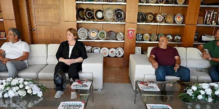 Muhtarlardan Başkan Topaloğlu'na Ziyaret