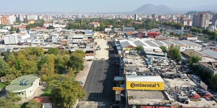 Kayseri Kocasinan Celalettin Caddesi'ni yeniledi