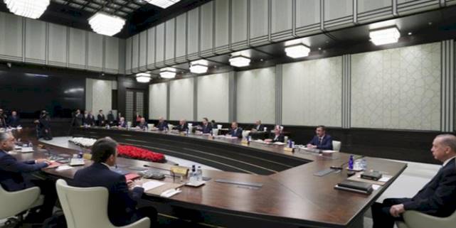 Kabine Beştepe'de toplanıyor