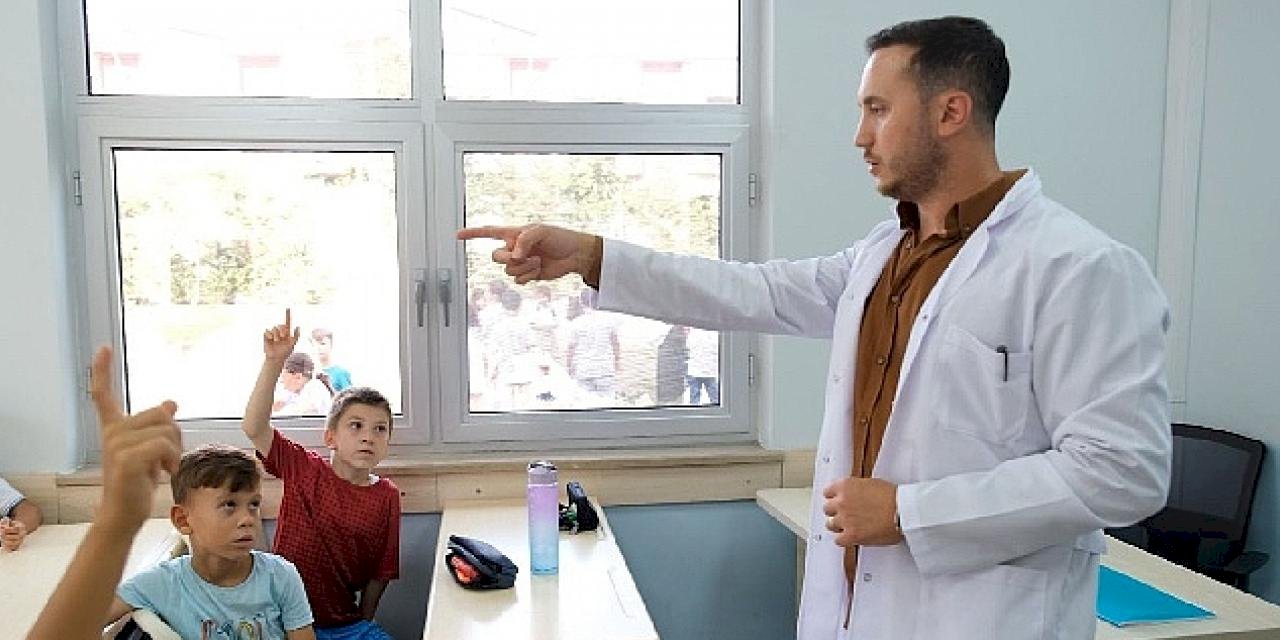 Büyükşehir'in Bilgievleri'nde Öğrenciler Çok Mutlu