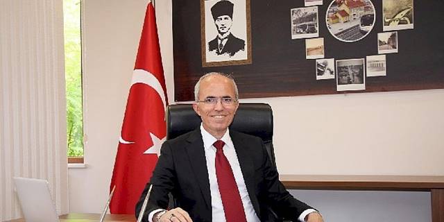 Başkan Candan'dan Üniversite Öğrencilerine Müjde
