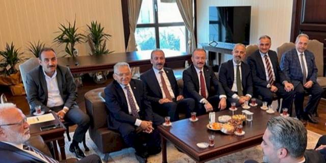 AK Parti Kayseri heyetinden Ankara çıkarması