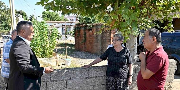 Antalya Muratpaşa'da bir mahalle diken üzerinde