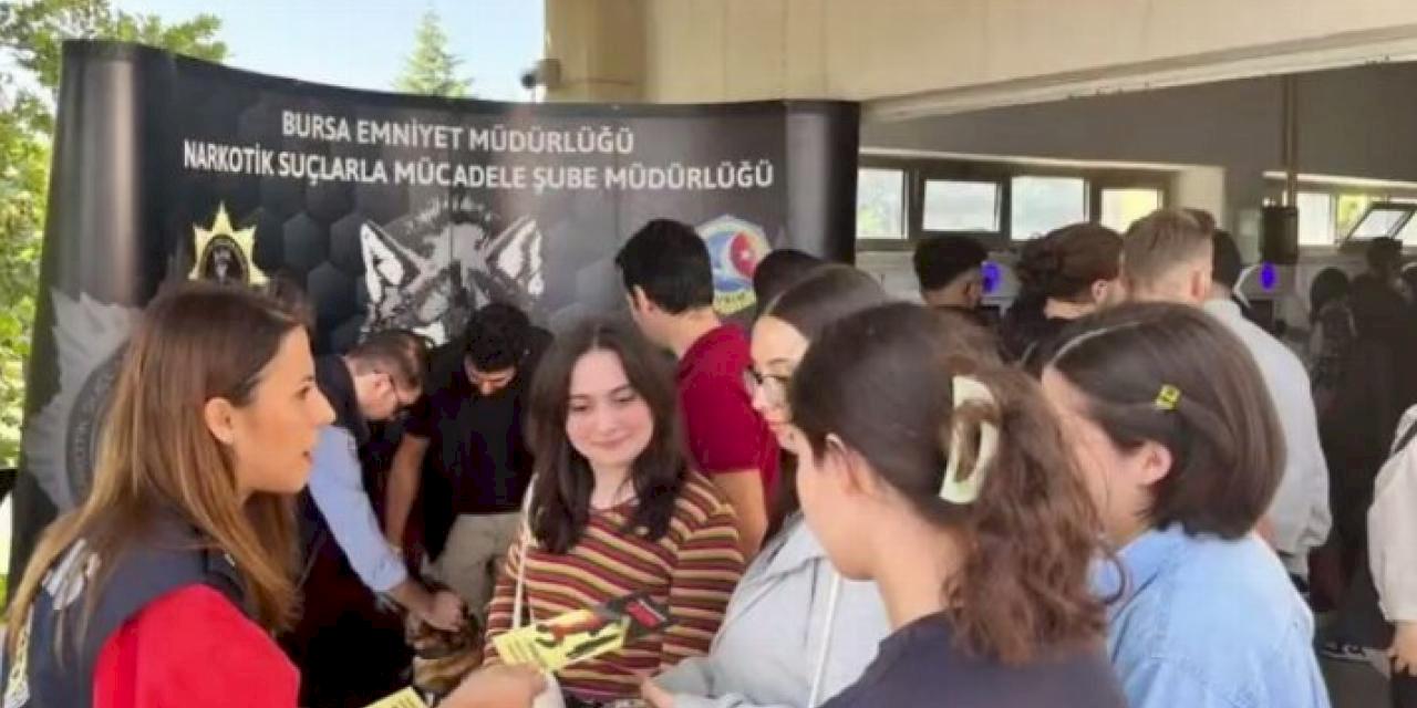 Bursa'da narkotik ekipleri farkındalık için sahada