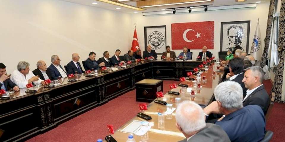 Kayseri Talas'ta cumhuriyet temalı muhtarlar toplantısı