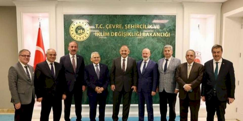 Memduh Büyükkılıç'tan Ankara çıkarması