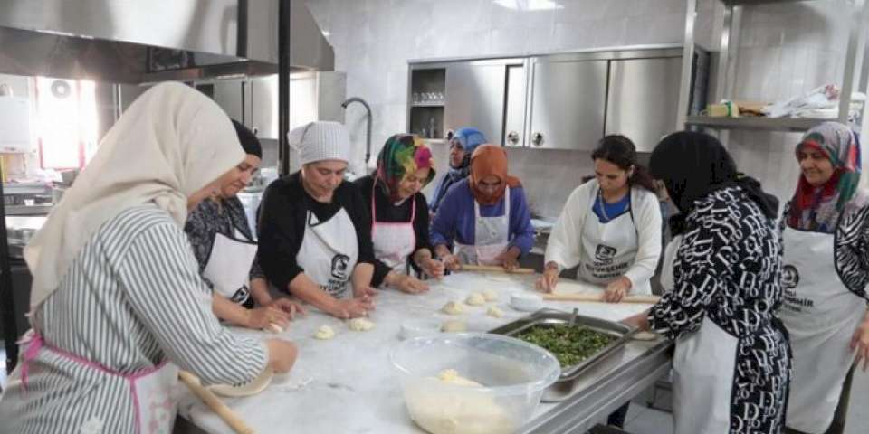 Denizli Büyükşehir’den pide yapım kursu