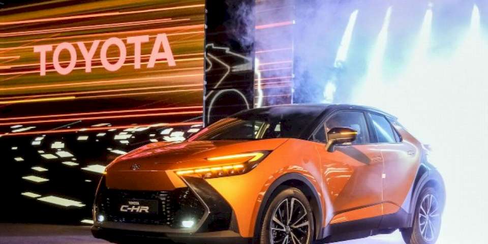 Yeni Toyota C-HR'ın üretimi başladı