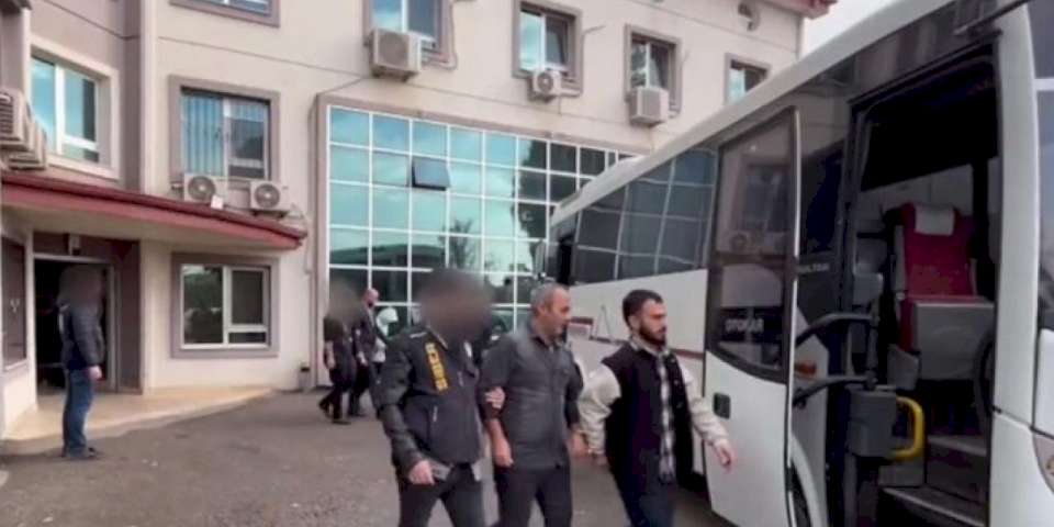 77 ilde 'Mengene'ye sıkıştılar! 33 gözaltı, 650 yakalama