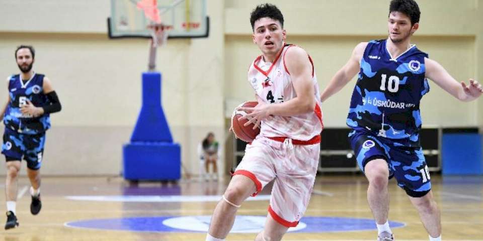 TOFAŞ'ın pilot takımı Üsküdar'a mağlup oldu