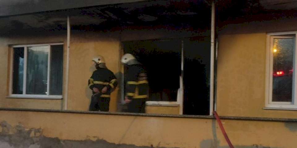 Düzce'de tüp patladı! Ev kullanılamaz hale geldi