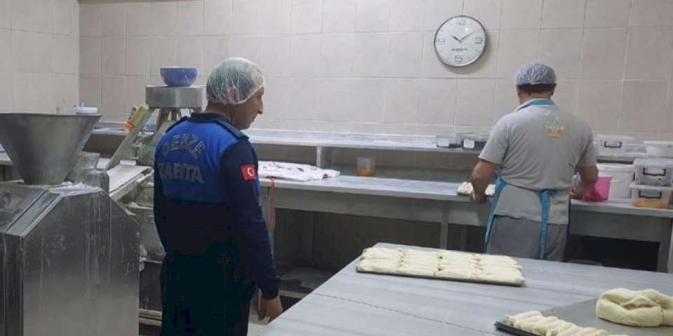 Gebze Zabıtası'ndan fırın denetimi