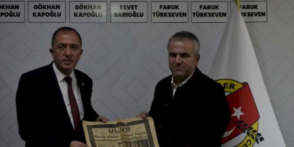 Düzce MHP İl Başkanı'nı duygulandıran hediye