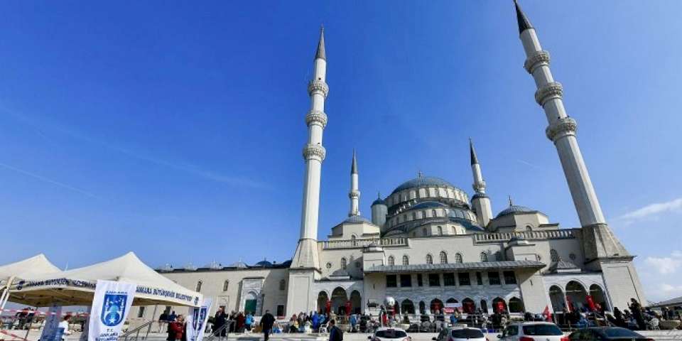 Ankara Büyükşehir'den Atatürk ve şehitler için mevlit