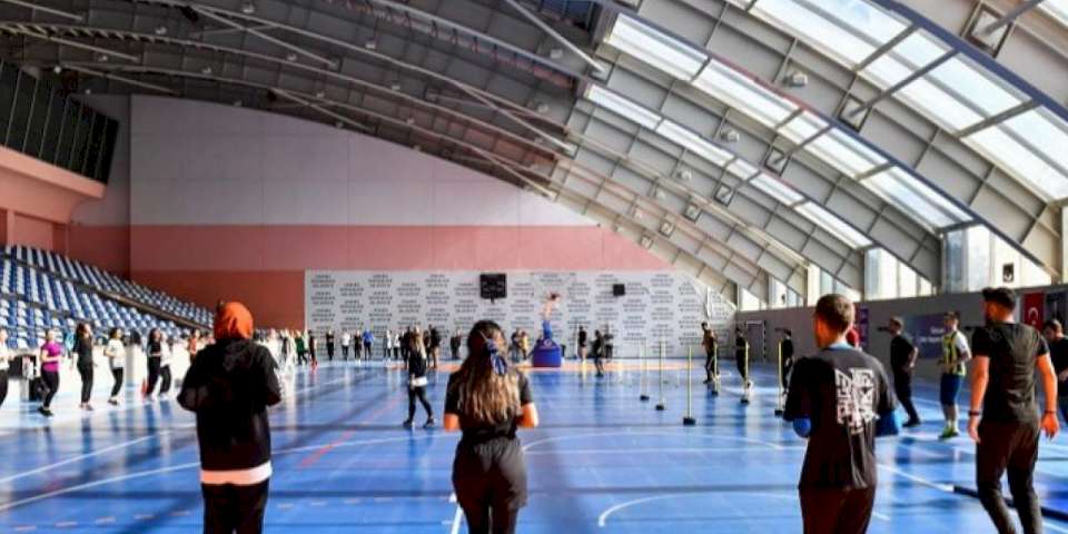 Ankara Büyükşehir'in ücretsiz parkur kursları sürüyor