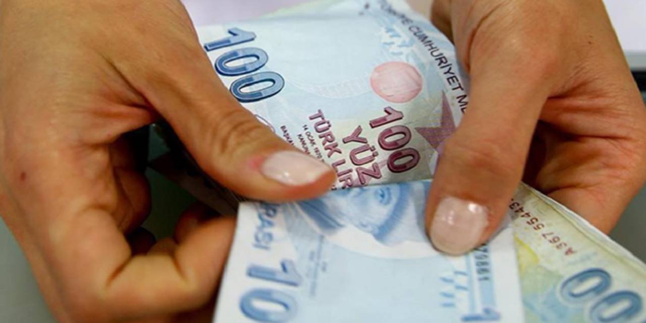 Emeklilere İhtiyaç Kredisi Müjdesi! 80.000 TL'ye Kadar Kredi Desteği Nasıl Alınır?