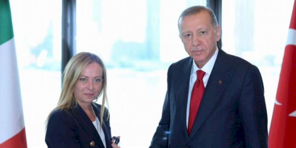 Cumhurbaşkanı Erdoğan Meloni ile görüştü