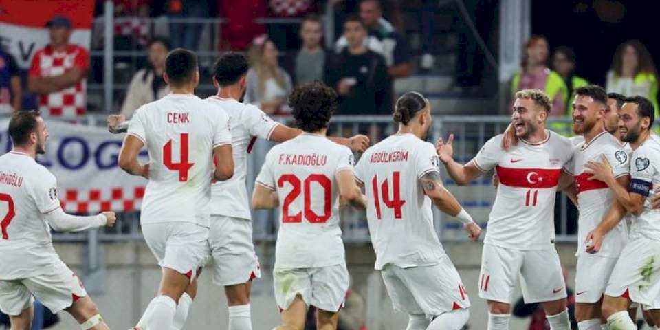 A Milli Takım'da Cengiz Ünder ve Hakan Çalhanoğlu kadrodan çıkarıldı!