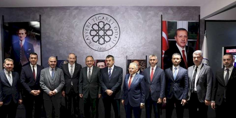 KTO'ya çift bakanlı ziyaret