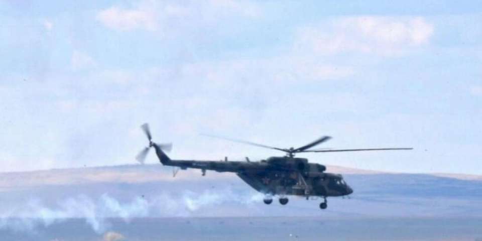 Özbekistan'da eğitim uçağı düştü