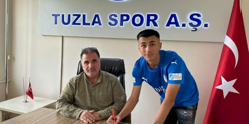 Gebze Altınordu'dan Tuzlaspor'a profesyonel imza
