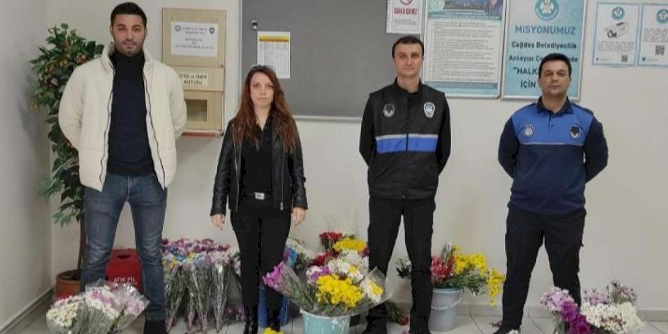 Manisa zabıtası fırsatçılara göz açtırmadı