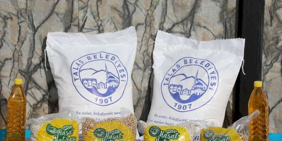 Kayseri Talas'tan depremzede Elbistan'a destek