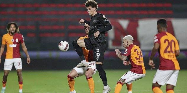 Siltaş Yapı Pendikspor 0-2 Galatasaray (Maç Sonucu) Cimbom Pendikspor engeline takılmadı!