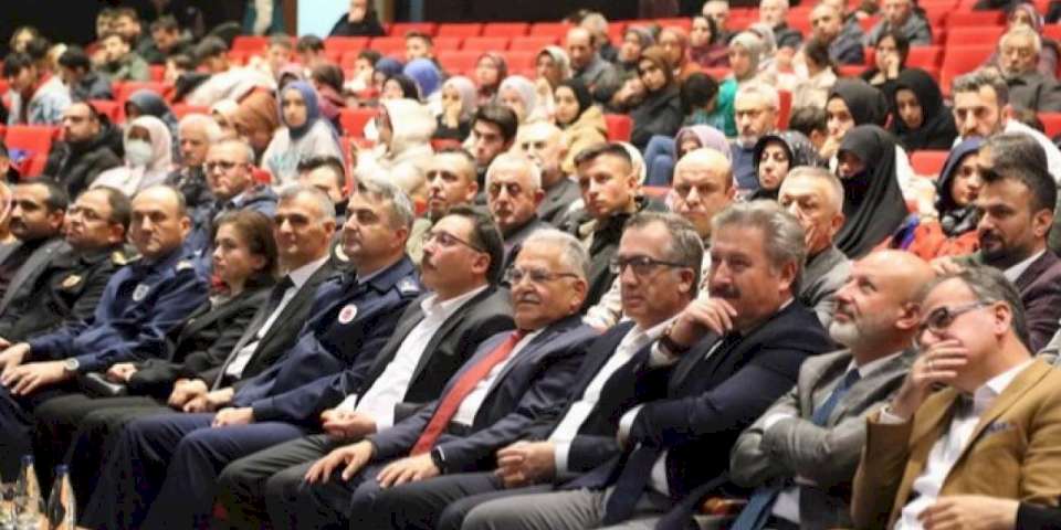 Melik Mehmet Gazi için anma töreni