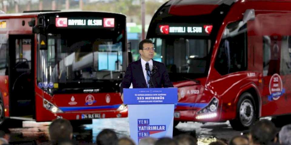 İstanbul'da metrobüs hattına 252 yeni otobüs