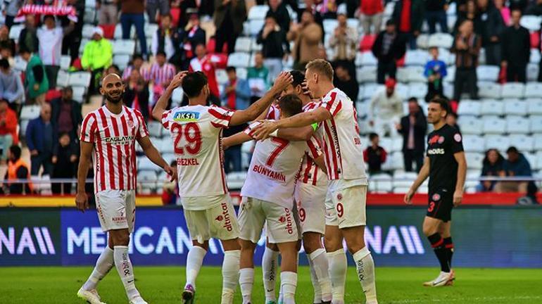Bitexen Antalyaspor 2-1 VavaCars Fatih Karagümrük (Maç Sonucu)