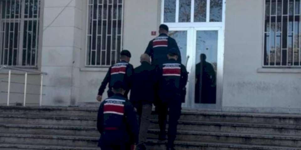 Havsa’da FETÖ operasyonu: 3 gözaltı