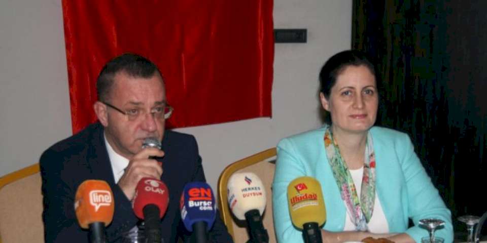 Akın Poroy'dan Bursa basınına Mudanya sunumu