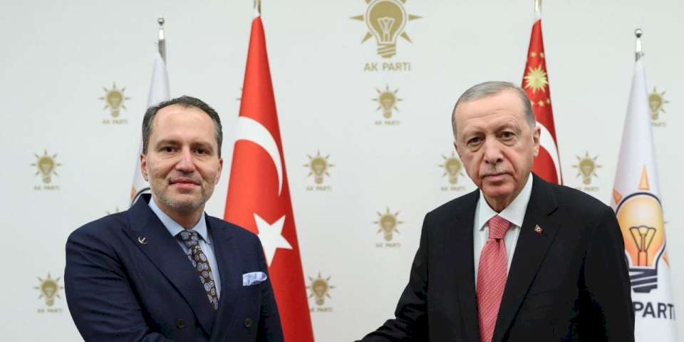 Cumhurbaşkanı Erdoğan, Fatih Erbakan ile AK Parti Genel Merkezi’nde görüştü