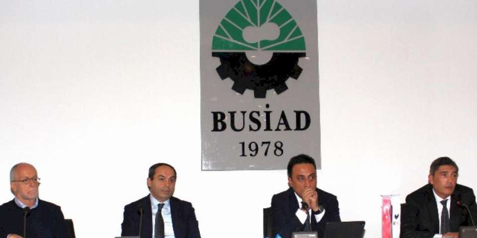 Bursa'da tekstilin geleceği BUSİAD Evi'nde konuşuldu