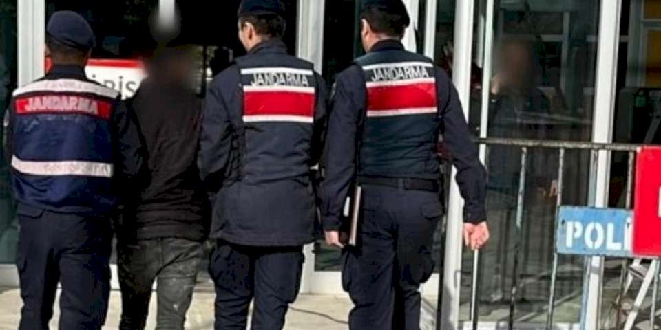 Aranan şahsı Adıyaman jandarma buldu