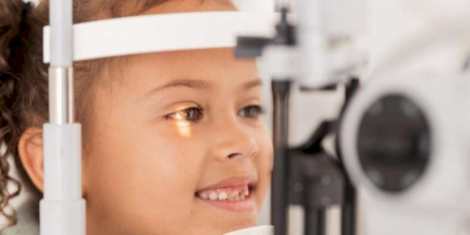 Çocuklarda sinsi göz hastalığına dikkat!