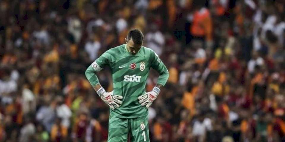 Süper Lig'de futbolcuların cezalarını çekeceği maçlar değişti!