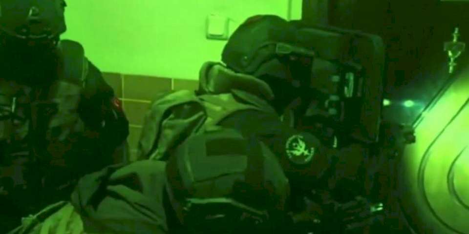 'Kahramanlar'dan DEAŞ operasyonu: 304 gözaltı