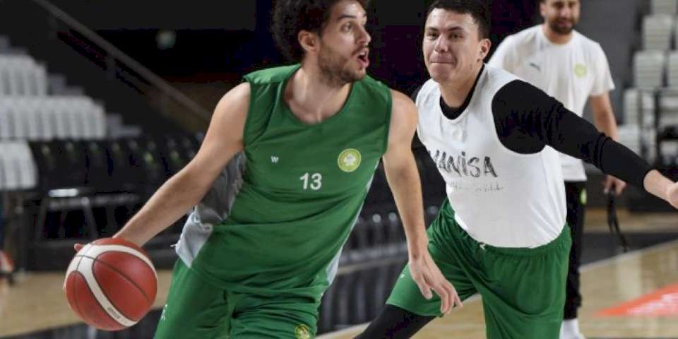 Manisa İstanbul'a konuşlandı