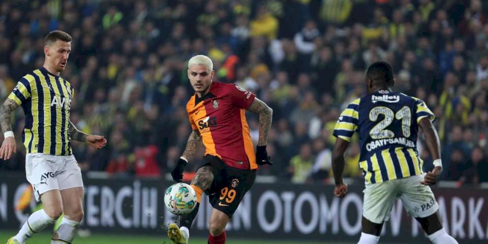 Fenerbahçe mi Galatasaray mı? Dev derbi öncesi çarpıcı istatistikler