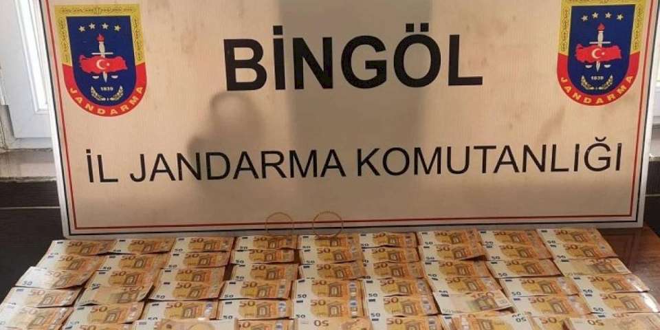 Bingöl’de savcı rolü yapan 4 dolandırıcı yakalandı