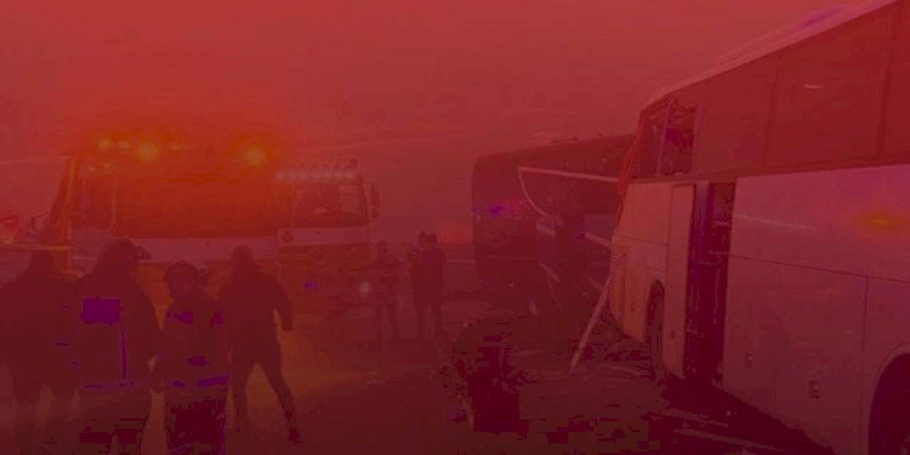 Kuzey Otoyolu'nda zincirleme kaza: 11 ölü 57 yaralı